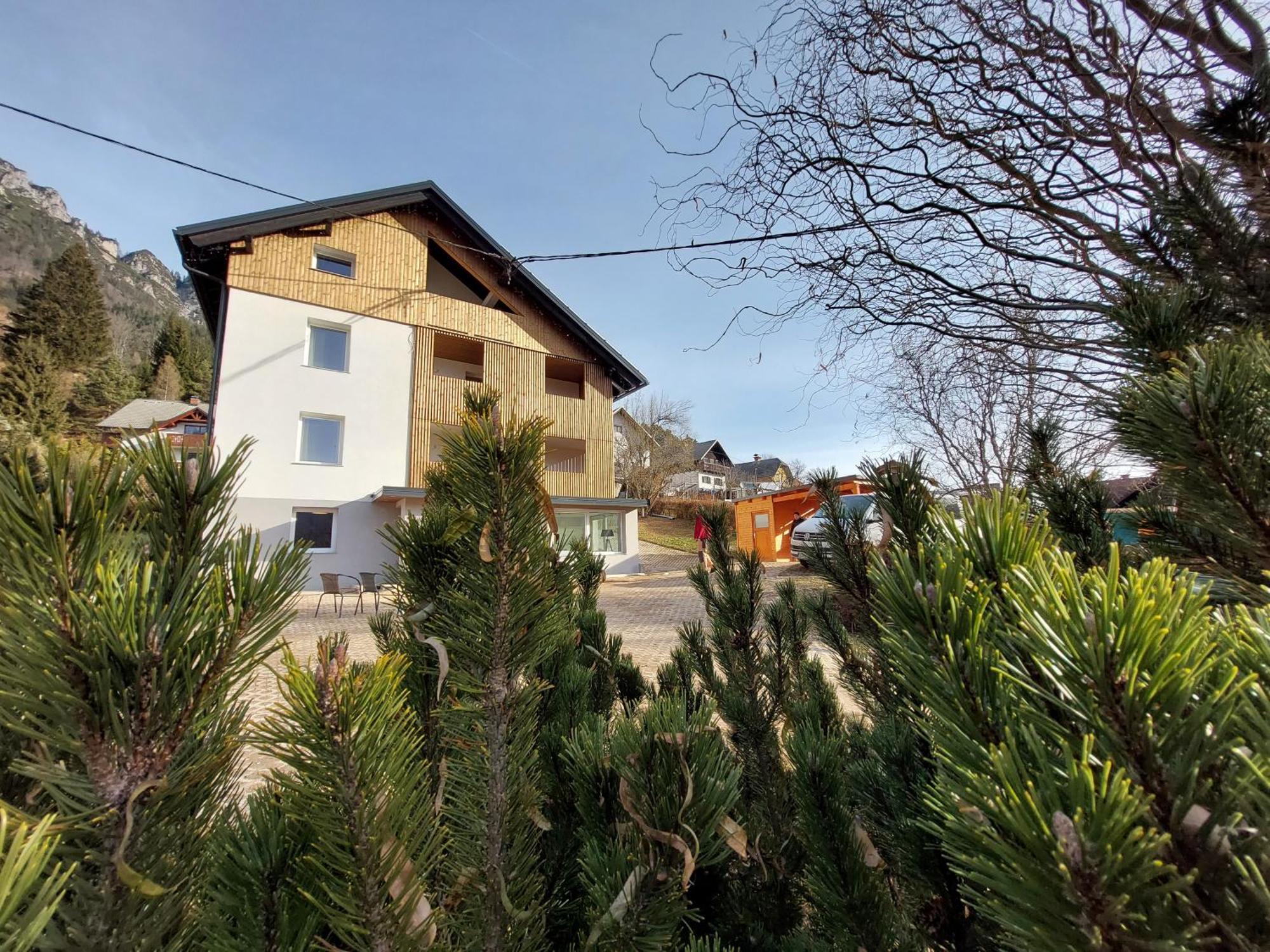 מויסטראנה Apartments Triglav מראה חיצוני תמונה